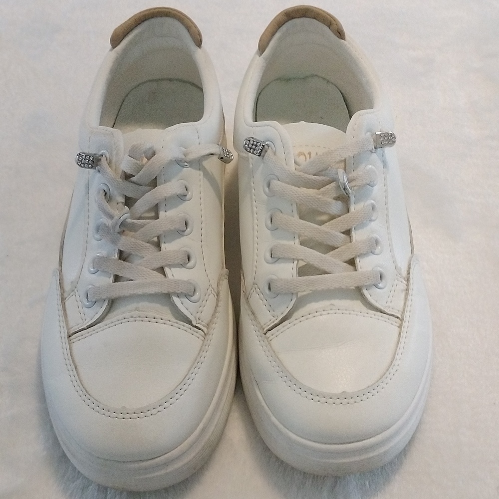 Suquan women's shoes size 7.5